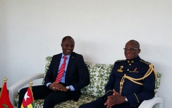 Le Général de Brigade Abalo KADANGHA, Chef d'Etat-major des FAT et Monsieur Koudjo ADANOU, Chargé d'Affaires a.i. de l'Ambassade du Togo à Rabat