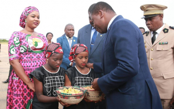 Le président Faure Gnassingbé ouvre les travaux de l’édition 2017 du Forum des Premières dames de la CEDEAO à Niamey