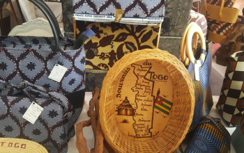 LE TOGO REPRESENTE AU « BAZAR INTERNATIONAL DE BIENFAISANCE