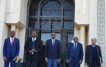 Photo1-signature-officielle-accord-partenariat