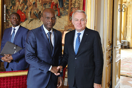  Robert Dussey et Jean-Marc Ayrault vendredi après-midi au Quai d'Orsay